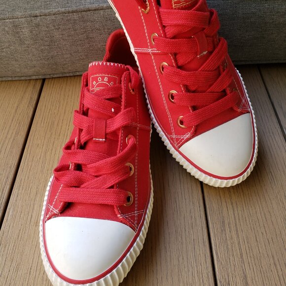 BNWoT Skechers BOBS Arch Fit Utopia - Arching Star in varsity red (8) KICKS - Picture 2 of 8